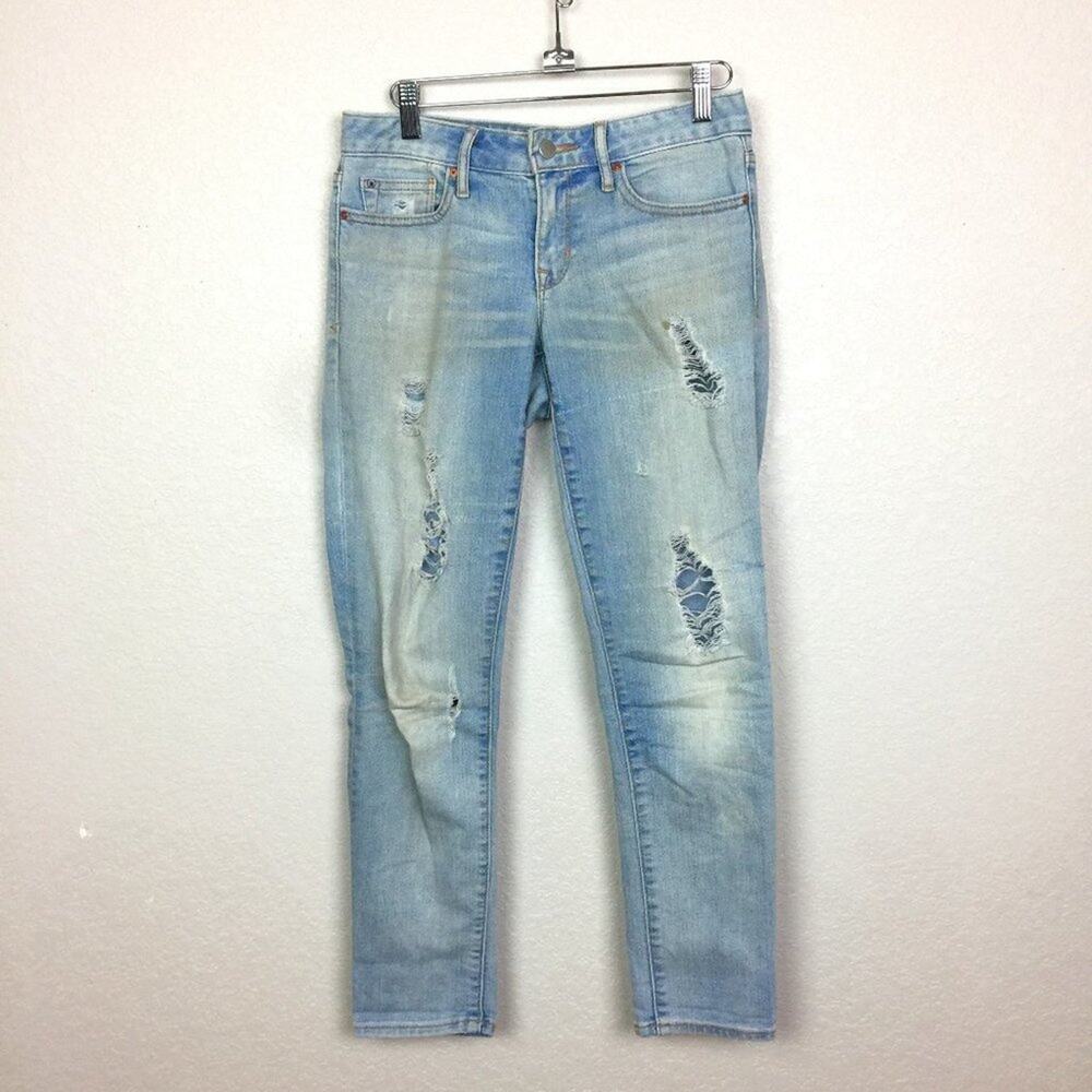GAP 1969 Distressed Light Wash Jeans Size 26